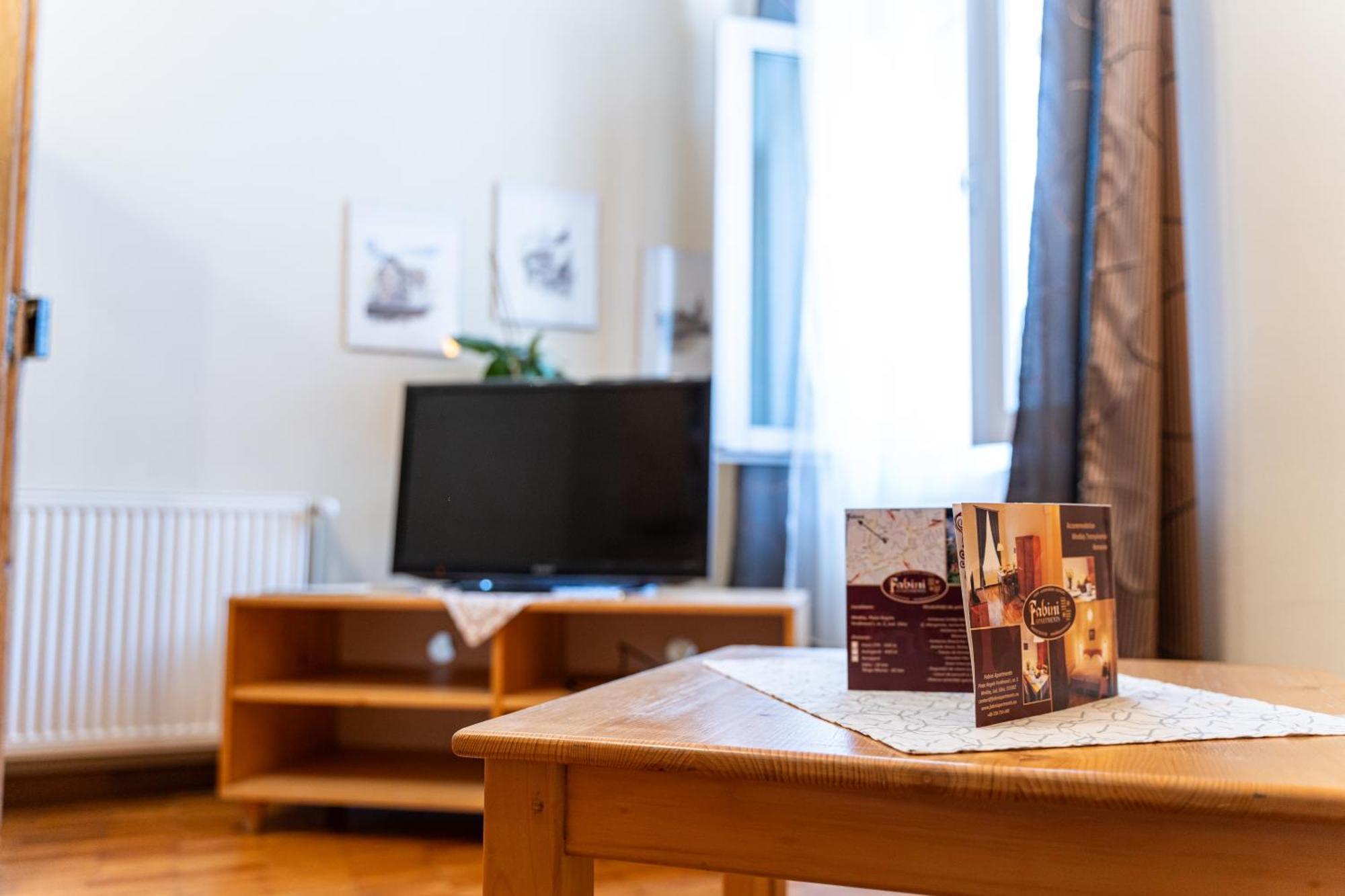Fabini Apartments Медіаш Екстер'єр фото