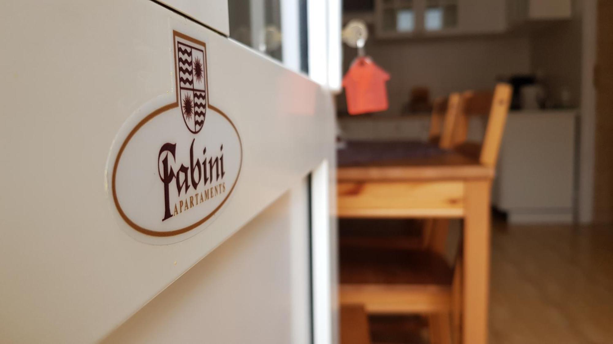 Fabini Apartments Медіаш Екстер'єр фото